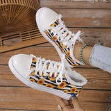 Vipkoala Halloween Women's Skull Bat Pattern Vulcanized Shoes Shoes Flat Shoes Fashion Lace Up Sneakers Female Casual Breathable Canvas Shoe 2024