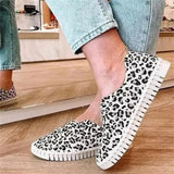 Vipkoala Leopard Print Casual Canvas Shoes Spring Comfortable Ladies Slip On Loafers 35-43 Large-Sized Outdoor Female Sneakers