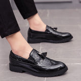 Vipkoala Fashion Shoe Office Shoes for Men Casual Shoes Breathable Leather Loafers Driving Moccasins Comfortable Slip on Three Color