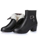 Vipkoala Genuine Leather women boots winter thick wool lined genuine Leather women snow boots large size women winter shoes Boot Outfit